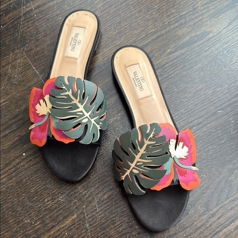 Valentino Garavani Black Sandals with Metallic Design